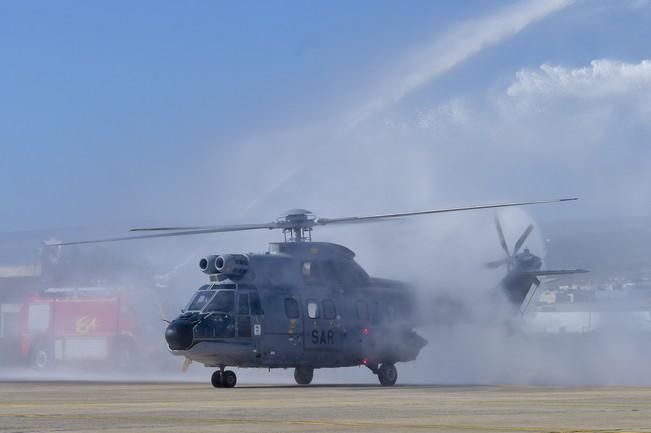 Presentación del nuevo helicóptero Superpuma ...