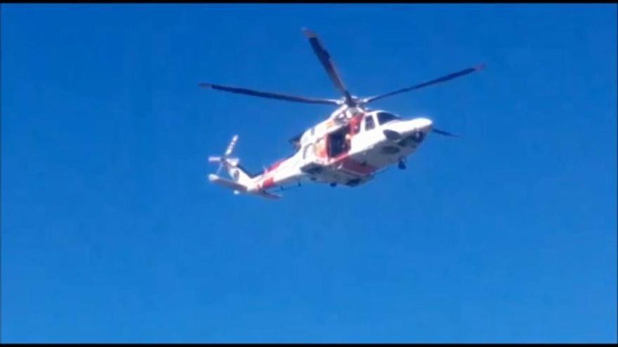 Rescate en la playa de Estaño