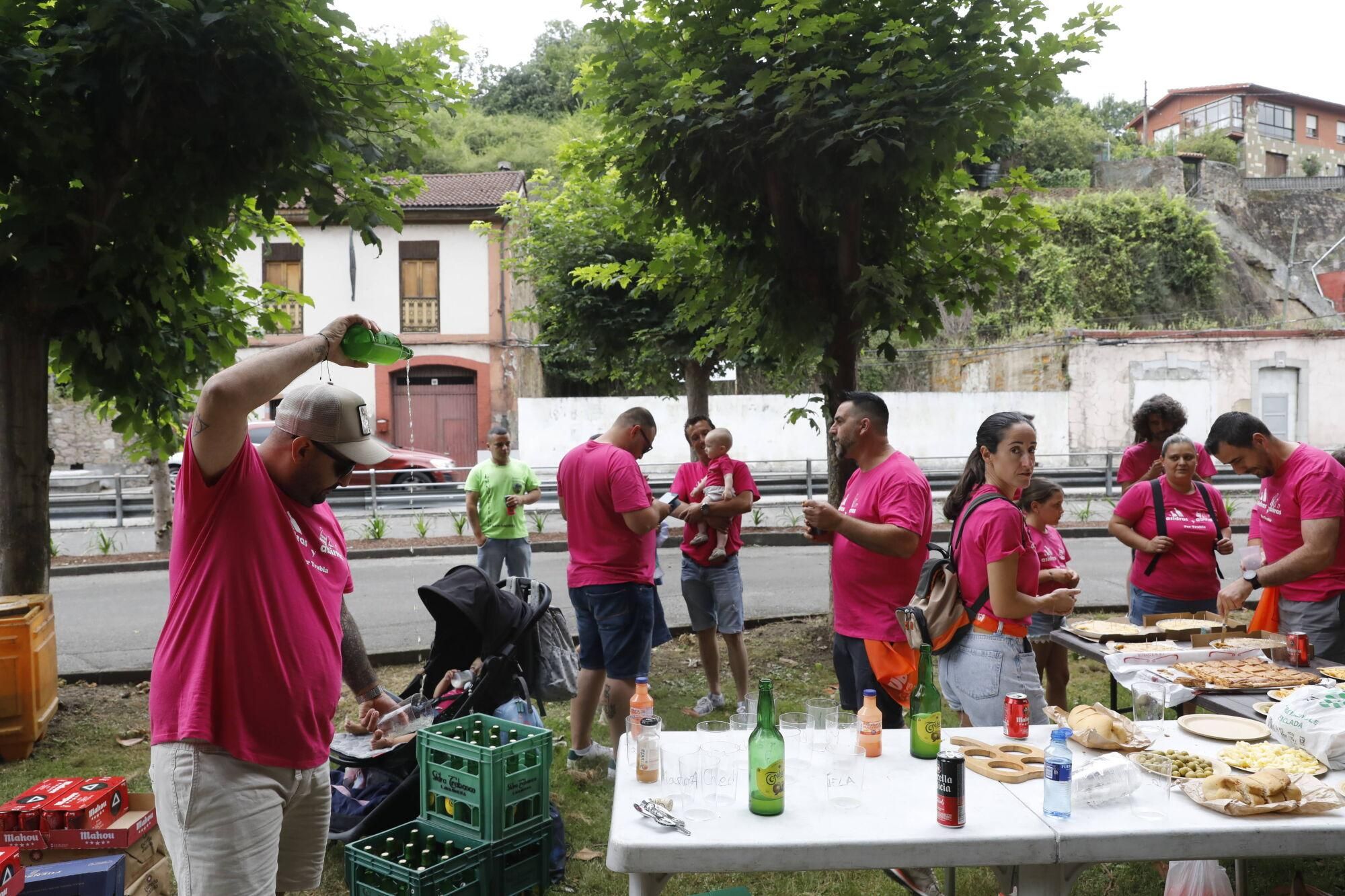 EN IMÁGENES: Jira de Trubia con homenaje a la fábrica