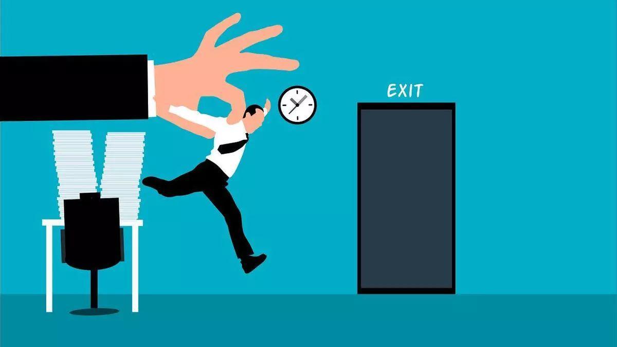 El polémico despido llegó a los tribunales.