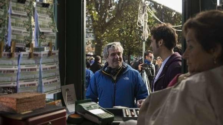 Fernández Armero vuelve al cine con una cinta rodada en Asturias, la tierra de su infancia