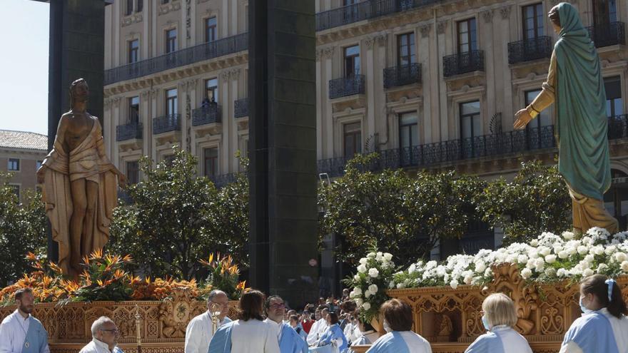 Zaragoza pone fin a la Semana Santa con el Encuentro Glorioso