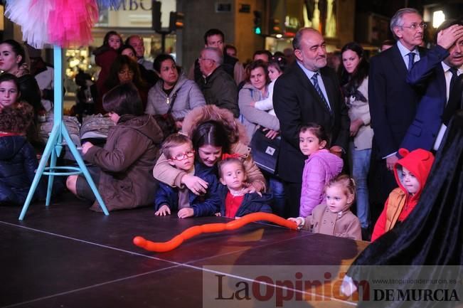 Encendido del árbol de Navidad en El Corte Inglés de Murcia