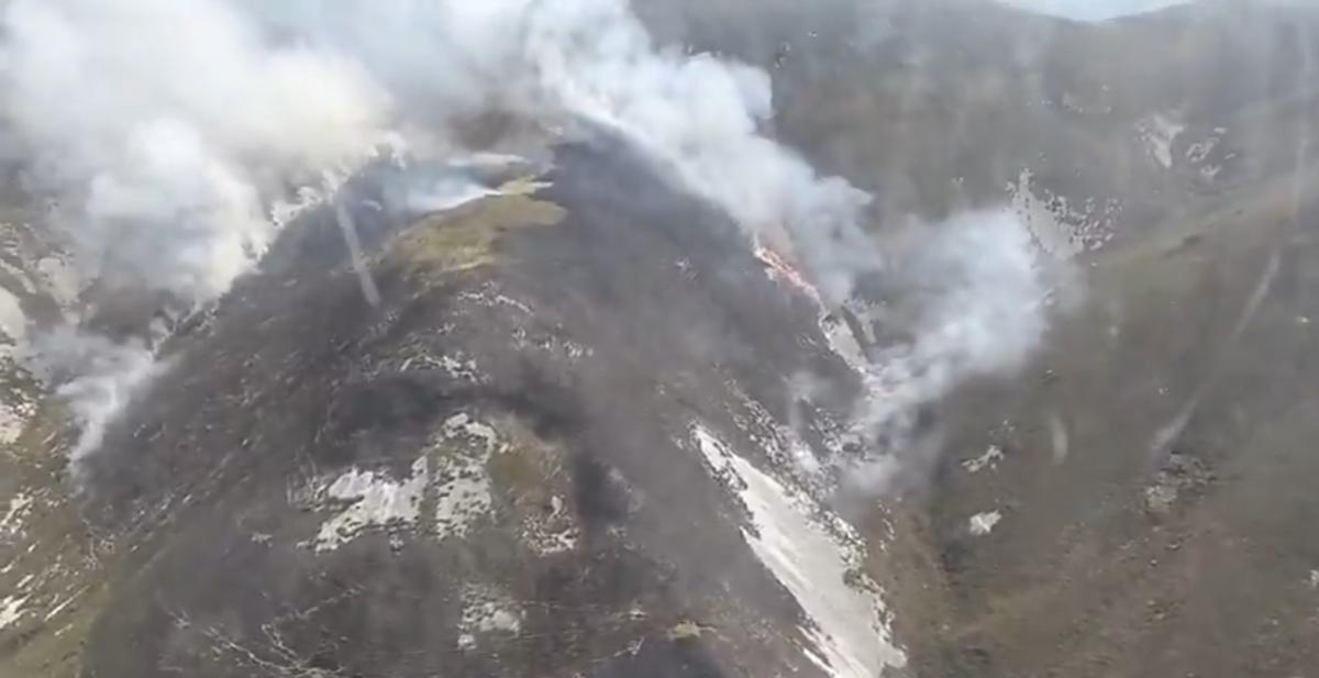 Imagen del incendio registrado en Allande.