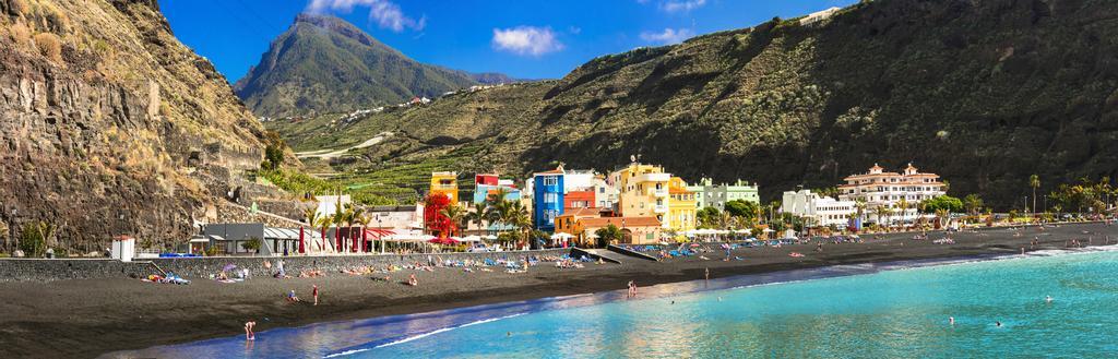 El Puerto de Tazacorte y su playa negra