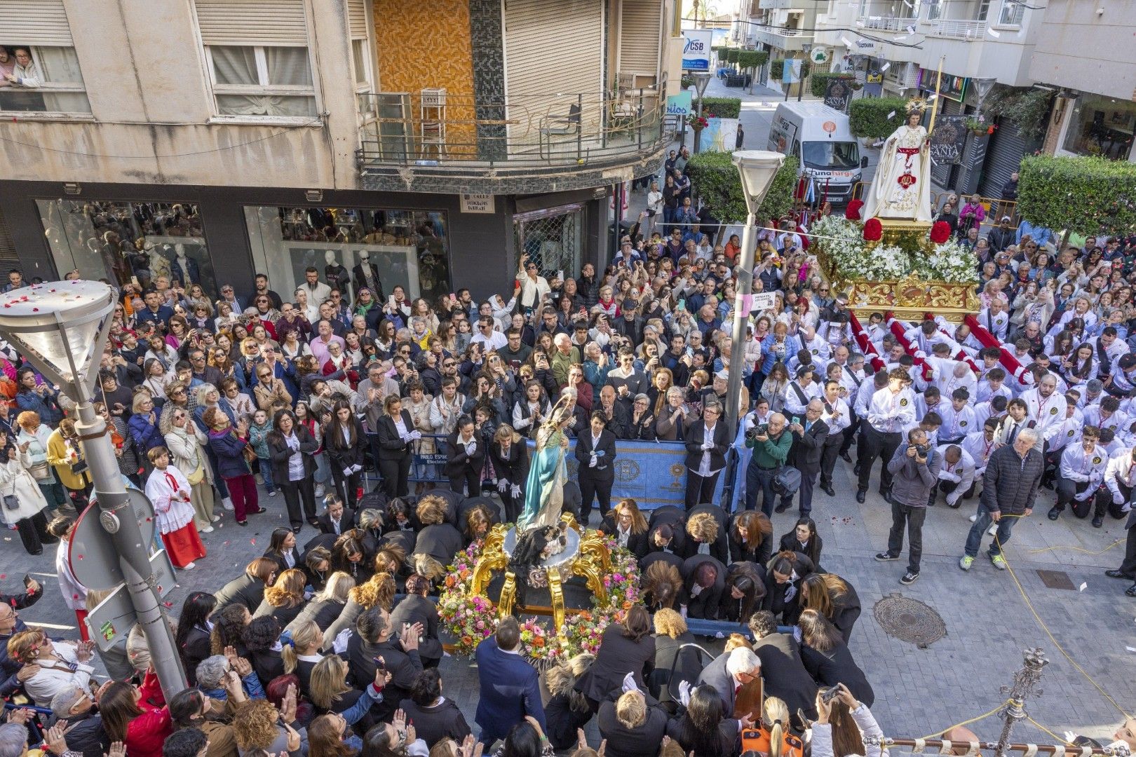 Las imágenes de la procesión del Encuentro del Domingo de Resurrección en Torrevieja
