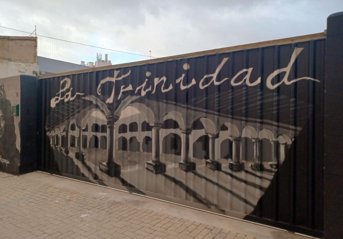 Un mural que homenajea la historia del barrio de la Trinidad