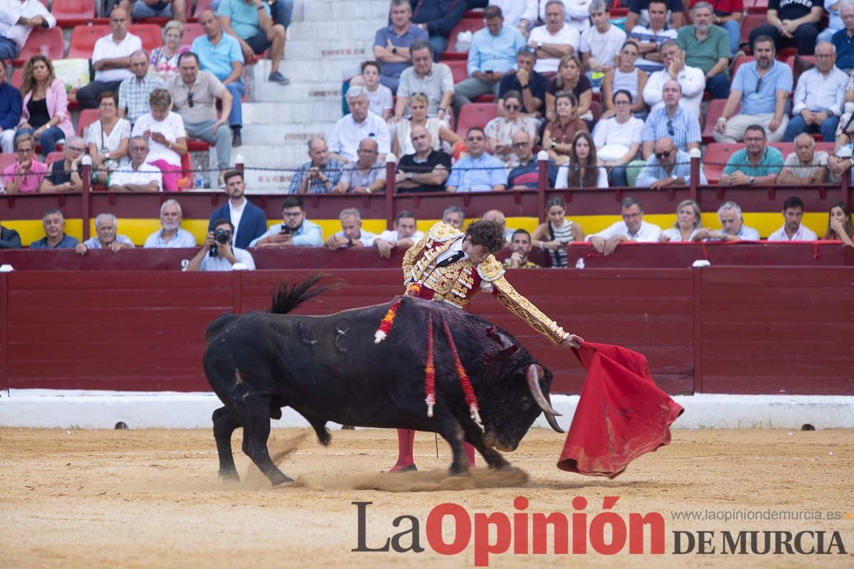 Cuarta corrida de la Feria Taurina de Murcia (Rafaelillo, Fernando Adrián y Jorge Martínez)