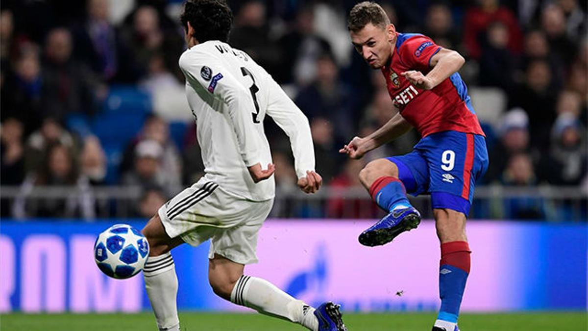 Nada por aquí, nada por allá... Chalov dejó en evidencia toda la defensa del Madrid con este gol