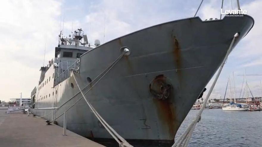 El patrullero de la Armada “Alborán” visita el puerto de València