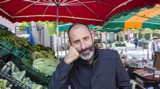 Julio Basulto: "La dieta anticáncer es una mentira peligrosa que lleva al enfermo a pensar que sanará"