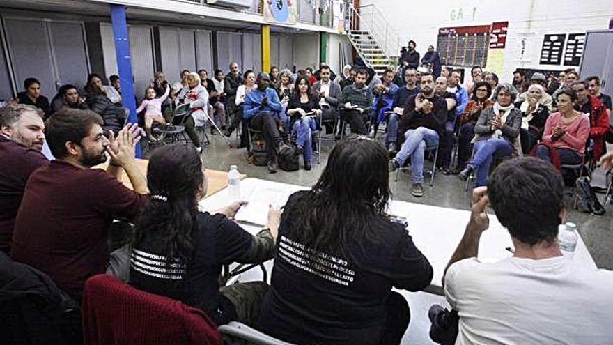 Un moment de l&#039;assemblea celebrada ahir al vespre.