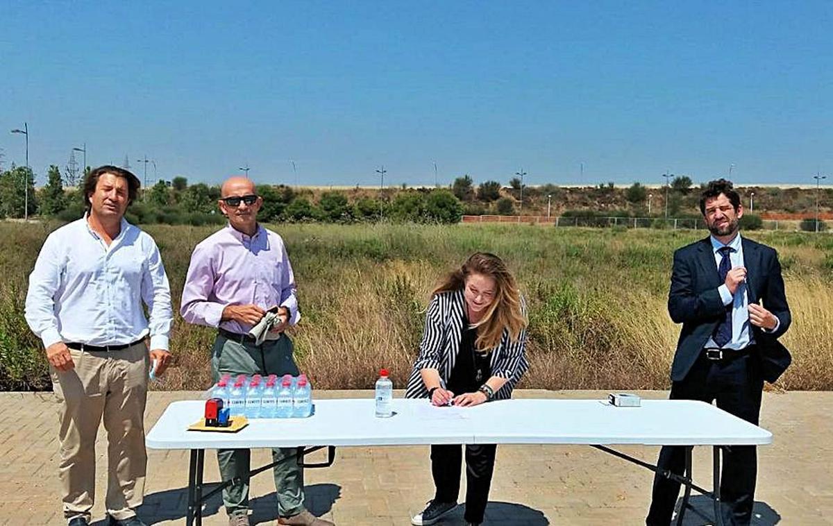 Un megapolígono logístico de 72 hectáreas acabado en 2005 y aún sin uso | LEVANTE-EMV