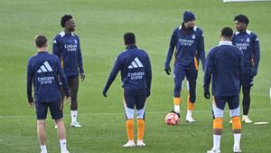El Madrid se la juga en la Lliga pensant en l’Arsenal