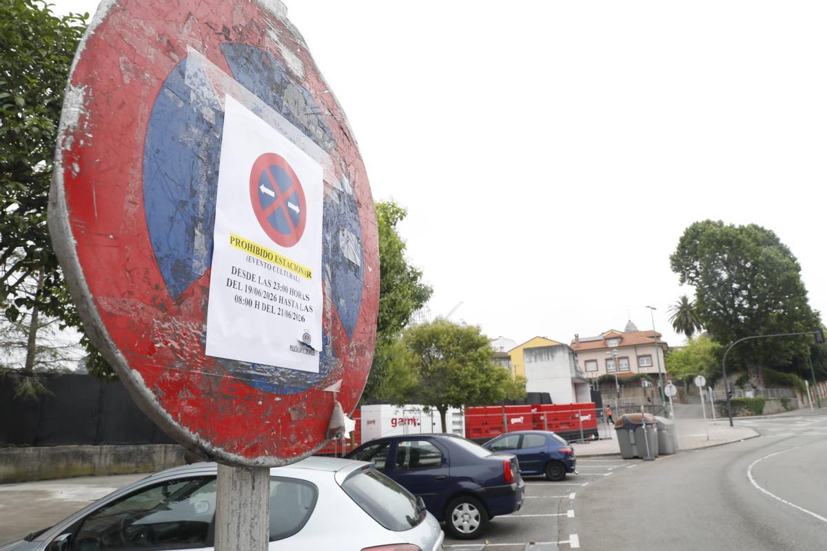 Los macroconciertos dividen a los barrios de La Magdalena y Versalles