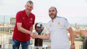 Saras y Chus Mateo, antes de la pasada final de la Liga Endesa