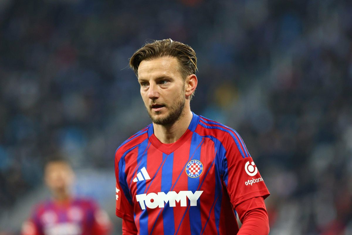 Ivan Rakitic, durante un partido con el Hajduk Split