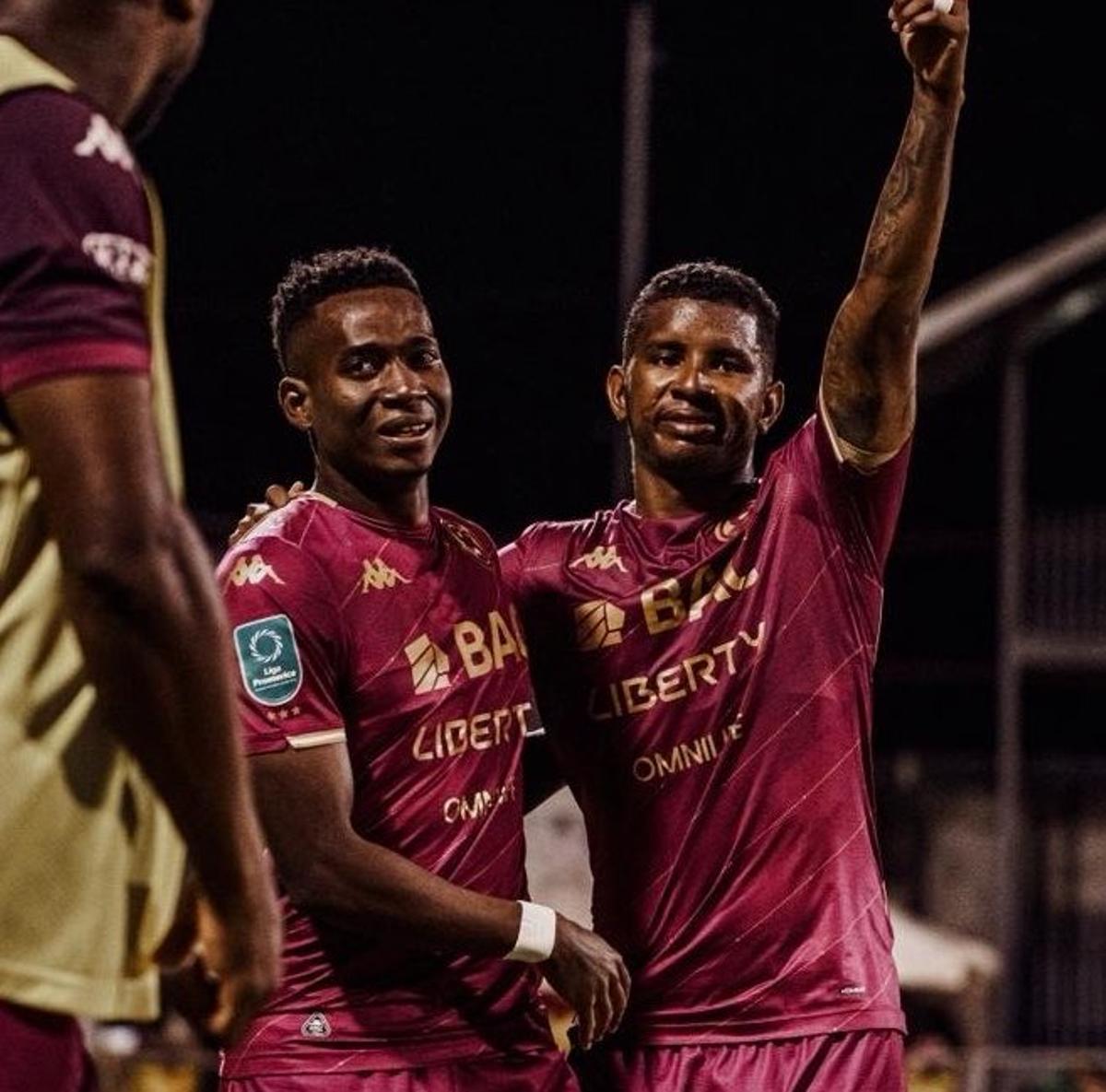 Fidel Escobar, en un encuentro con el Deportivo Saprissa.