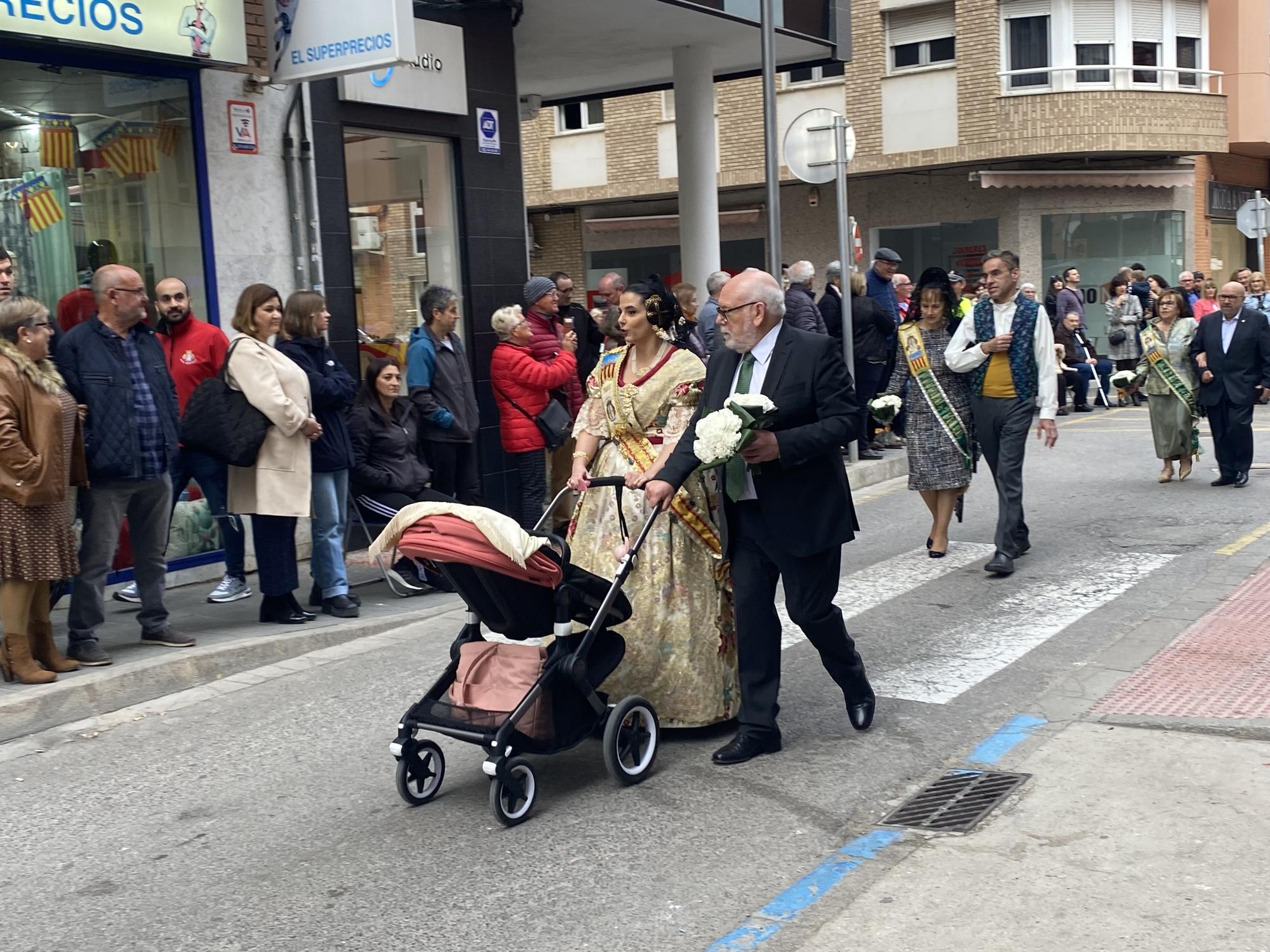 Las mejores imágenes de la ofrenda floral a la Mare de Déu de la Mar en Benicarlò