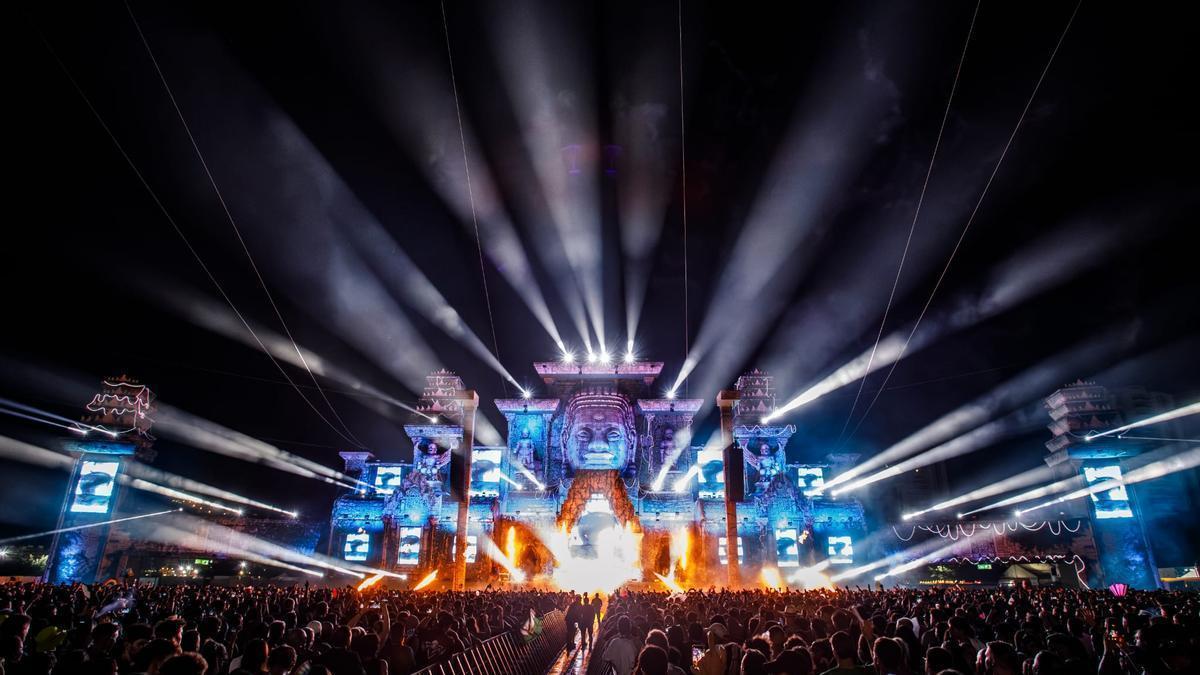 Steve Aoki, Carl Cox y Alok desafían al calor en una segunda jornada del Medusa que arrancó dos horas más tarde