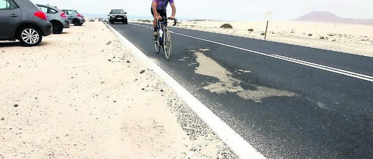 Los vecinos de Corralejo reclaman la apertura de la nueva autovía del Norte