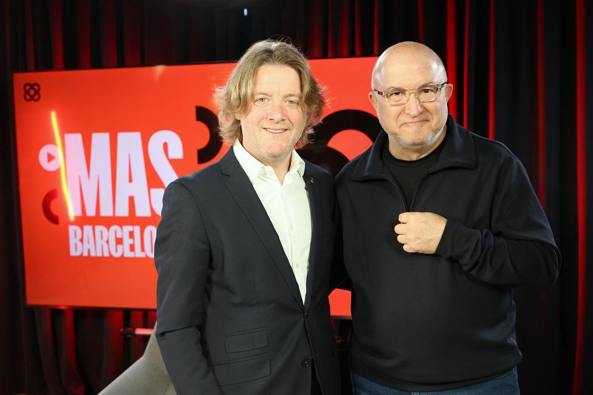 Mas Barcelona - David Escudé con Sergi Mas.
