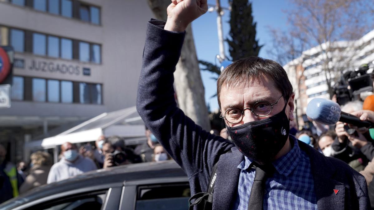 Juan Carlos Monedero llega a declarar a los juzgados de plaza Castilla, en Madrid