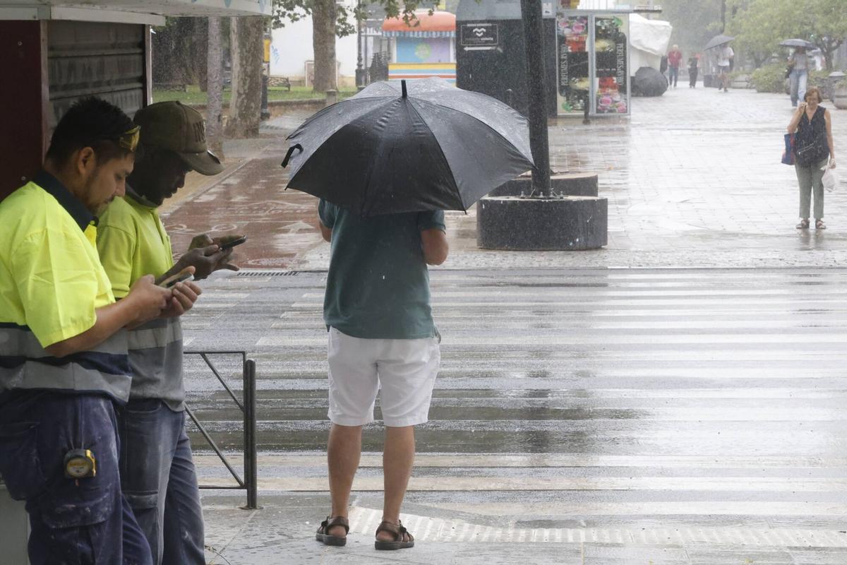La lluvia cambia la estampa del verano en Córdoba: las imágenes que dejan las precipitaciones este lunes 24 de agosto