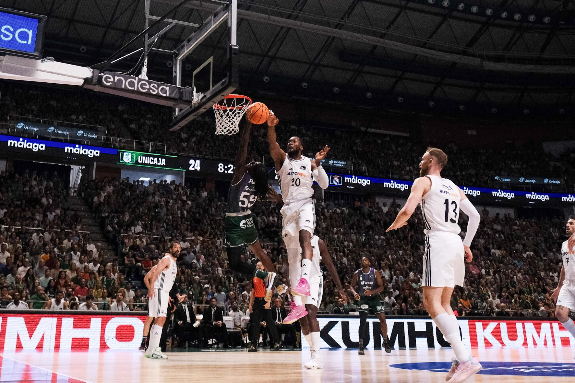 Cuarto partido de semifinales de la ACB: Unicaja-Real Madrid
