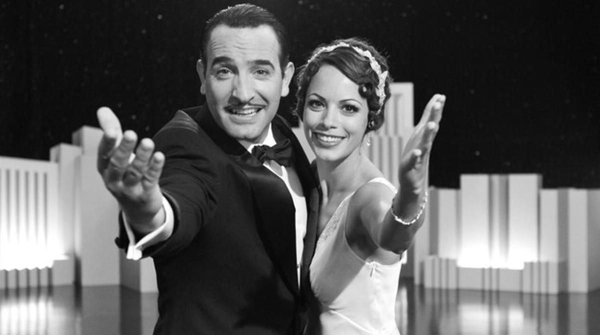 L’actor Jean Dujardin i la actriu Bérénice Bejo, en una escena de la pel·lícula.