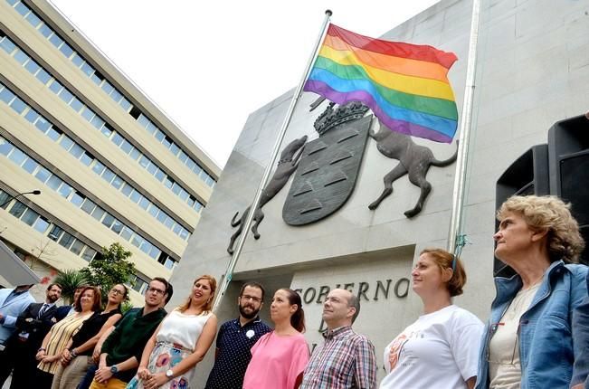 DIA ORGULLO GAY PATRICIA HERNANDEZ