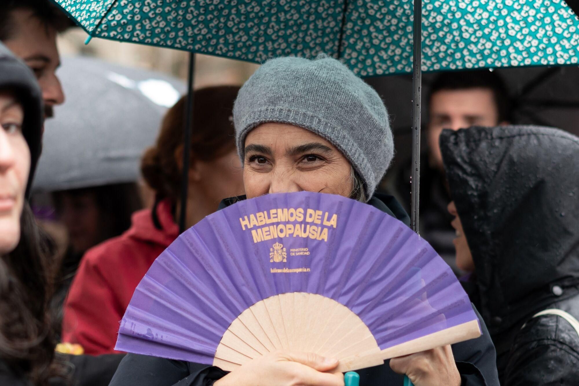 08/03/2025 La portavoz de Más Madrid en la Asamblea, Manuela Bergerot, durante la manifestación convocada por la Comisión 8M por el Día de la Mujer, a 8 de marzo de 2025, en Madrid (España). La marcha de la Comisión 8M, convocada con motivo del Día Internacional de la Mujer, que se celebra hoy 8 de marzo, ha salido desde Atocha bajo el lema ‘Feministas antirracistas, ¡a las calles! Nos va la vida en ello’, poniendo fin en Plaza de España. POLITICA Diego Radamés - Europa Press