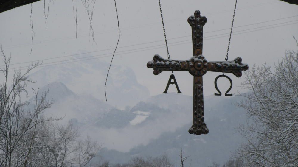 Las 40 fotos que te harán echar de menos el invierno (y la nieve) en Asturias