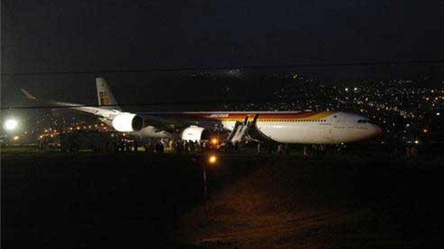 Un avión de Iberia se sale de la pista en el aeropuerto de Quito