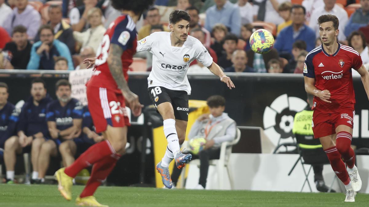 Almeida, contra Osasuna