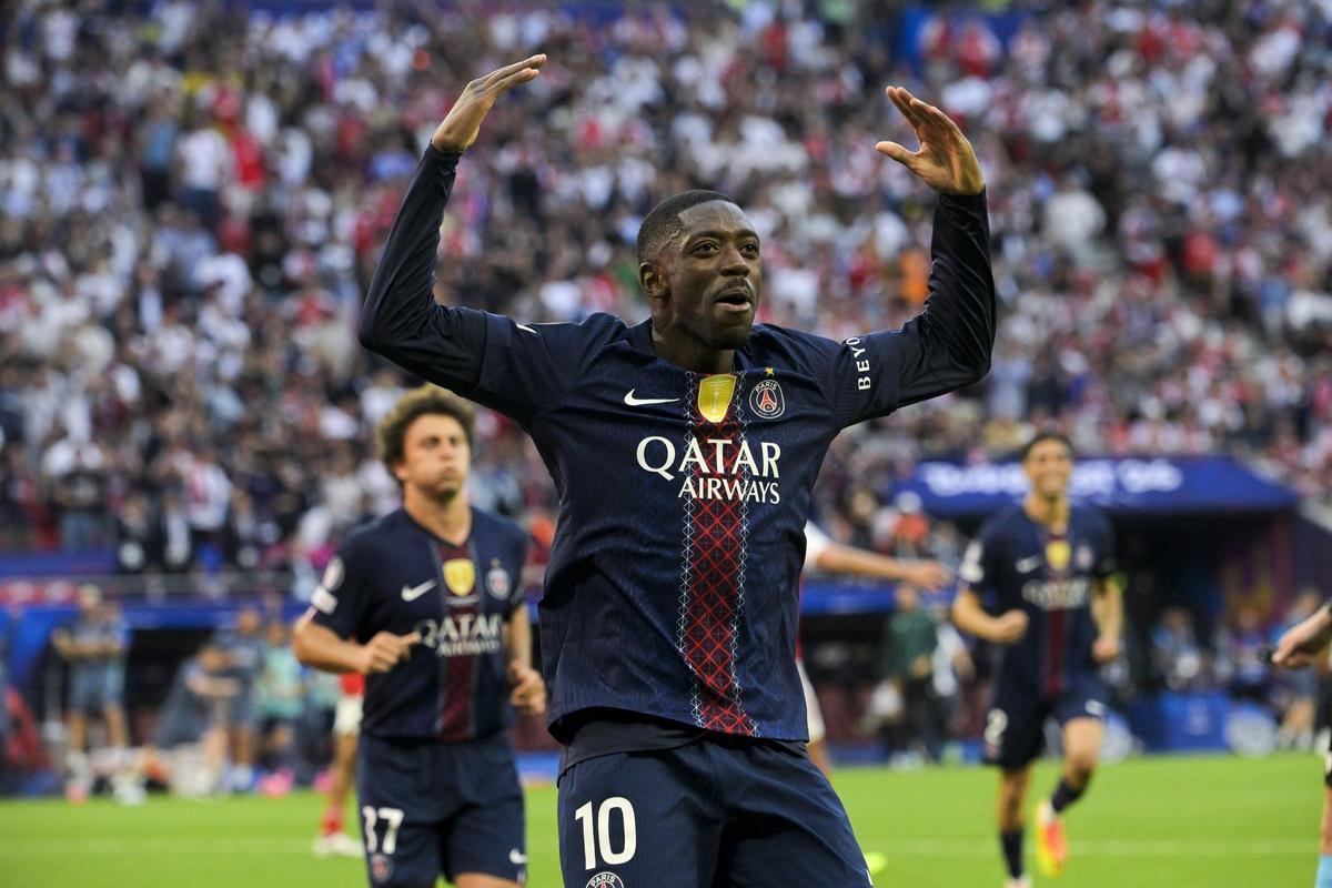Dembélé celebra su gol al Arsenal