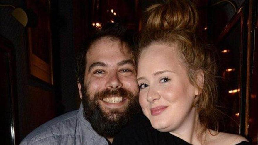 Adele zanja un divorcio de 170 millones de euros