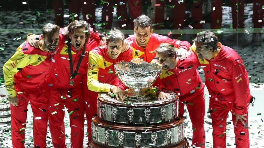 España celebra la Copa Davis de 2019.