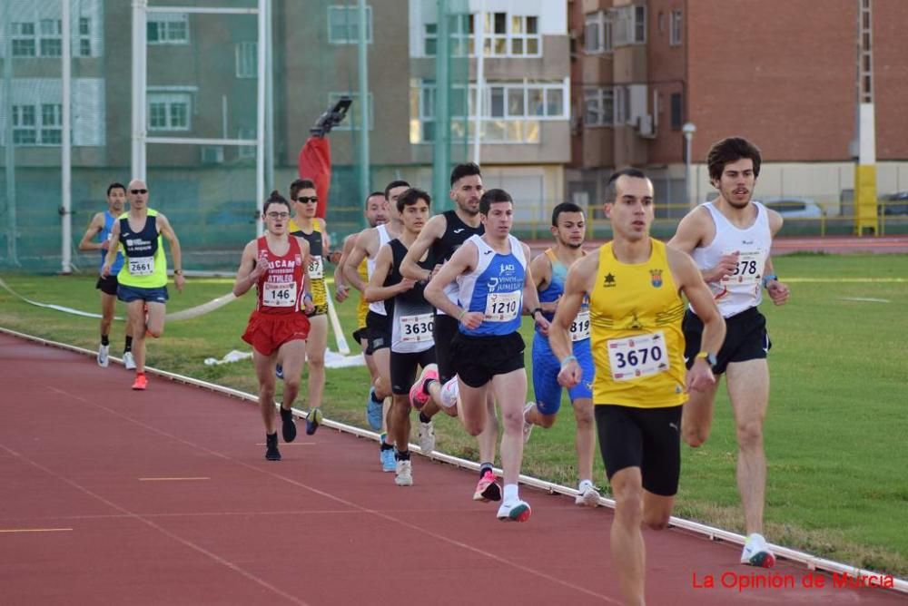 Control federativo de atletismo en Cartagena