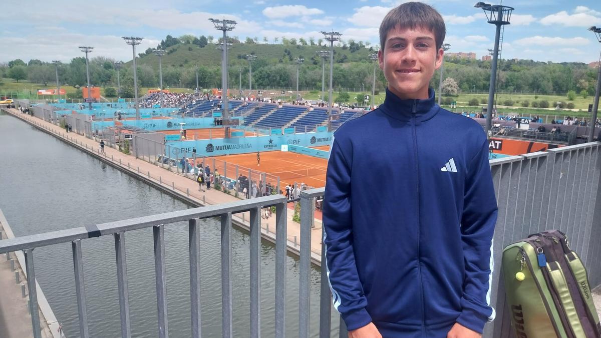 Conoce al tenista de Castellón que viene empujando fuerte... todavía con 15 años
