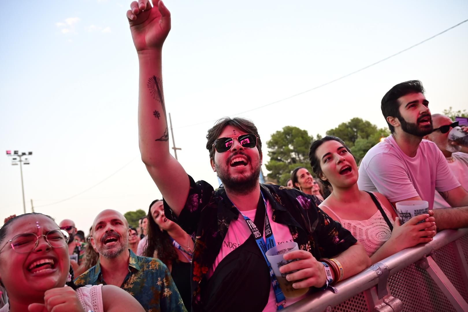 Galería | Los asistentes del FIB disfrutan de su primer día de festival