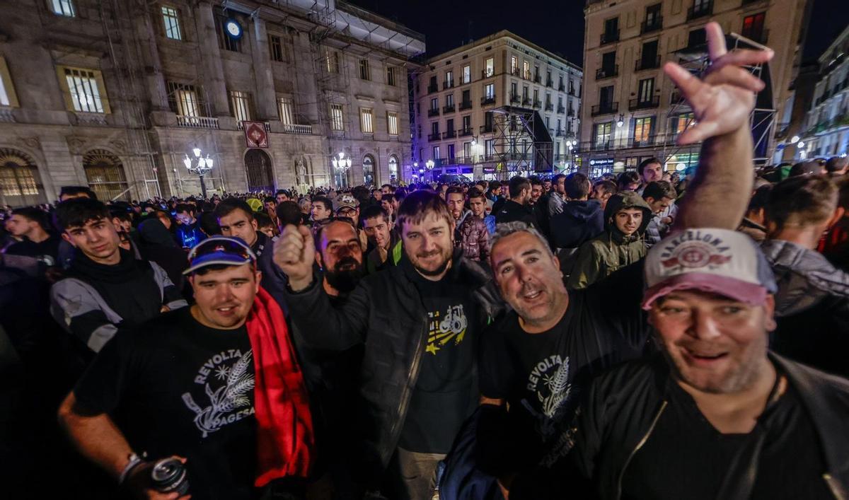 Los agricultores en la Plaça Sant Jaume