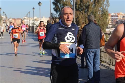 Búscate si corriste el Maratón o la Media Maratón de Badajoz