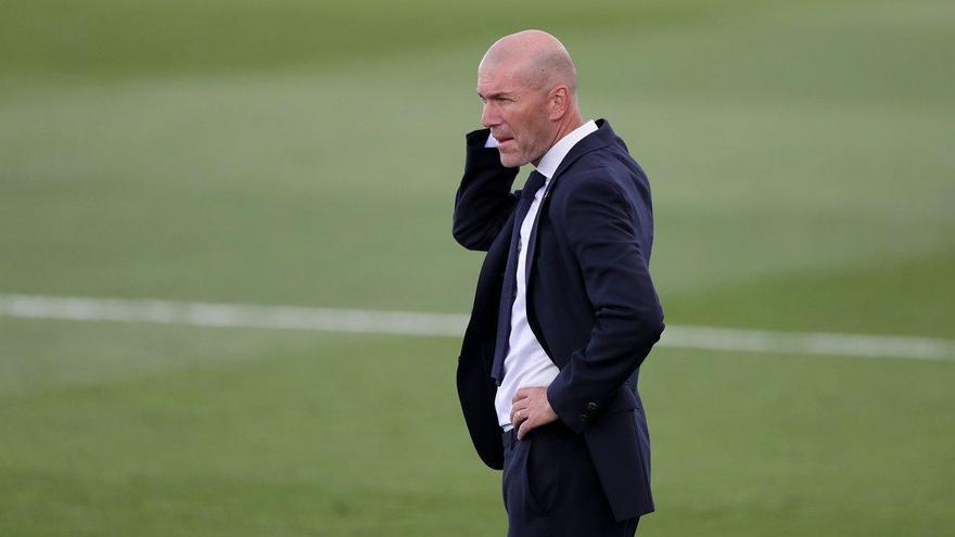 Zidane trabaja la noche