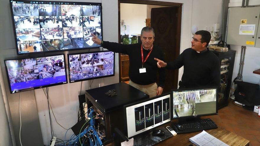 Así es la seguridad en la Mezquita-Catedral