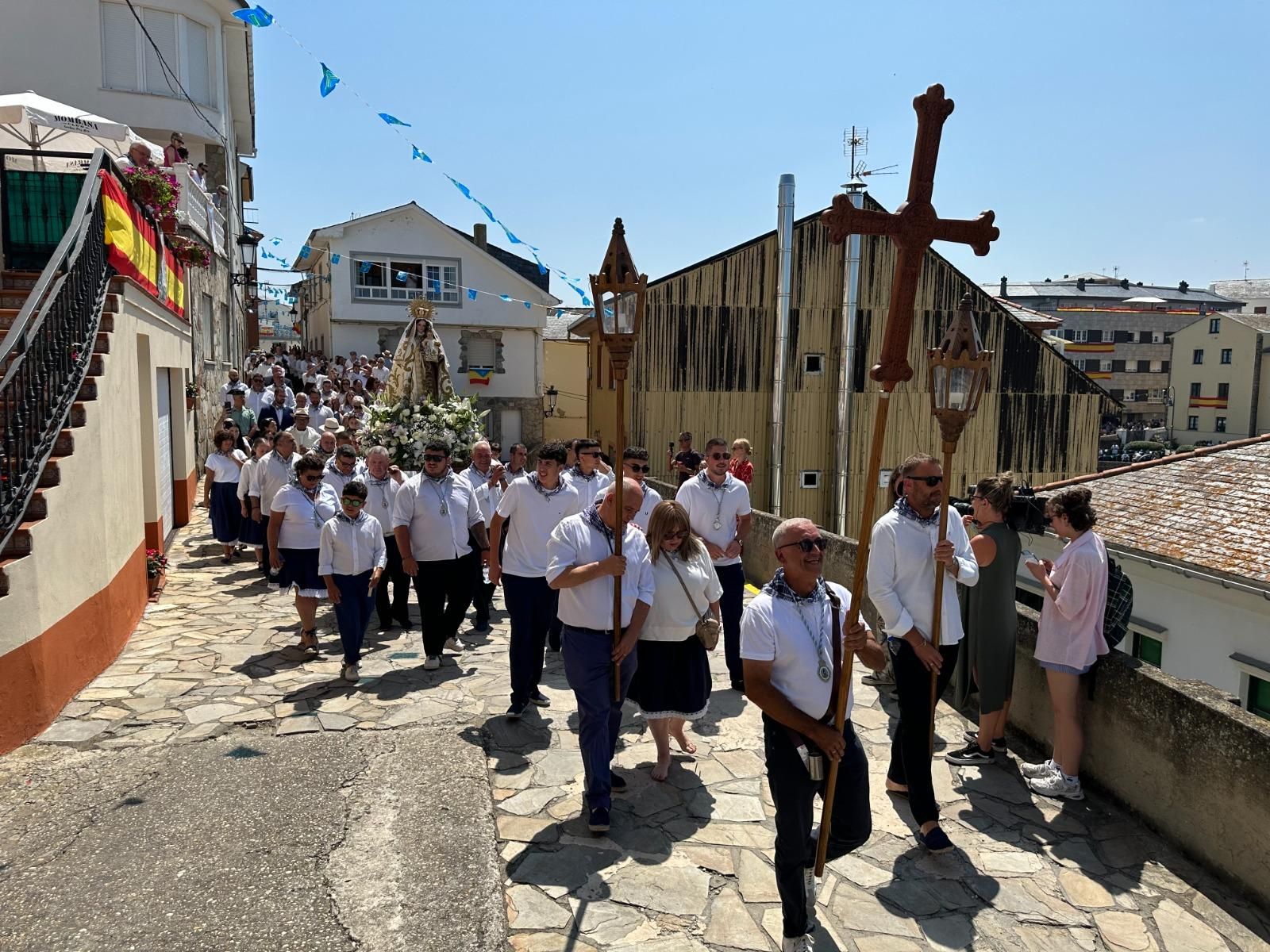 EN IMÁGENES: La procesión de la virgen del Carmen en Tapia de Casariego