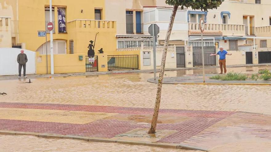 La CHS activa un plan clave contra inundaciones en ramblas vertientes a San Pedro del Pinatar y Pilar de la Horadada