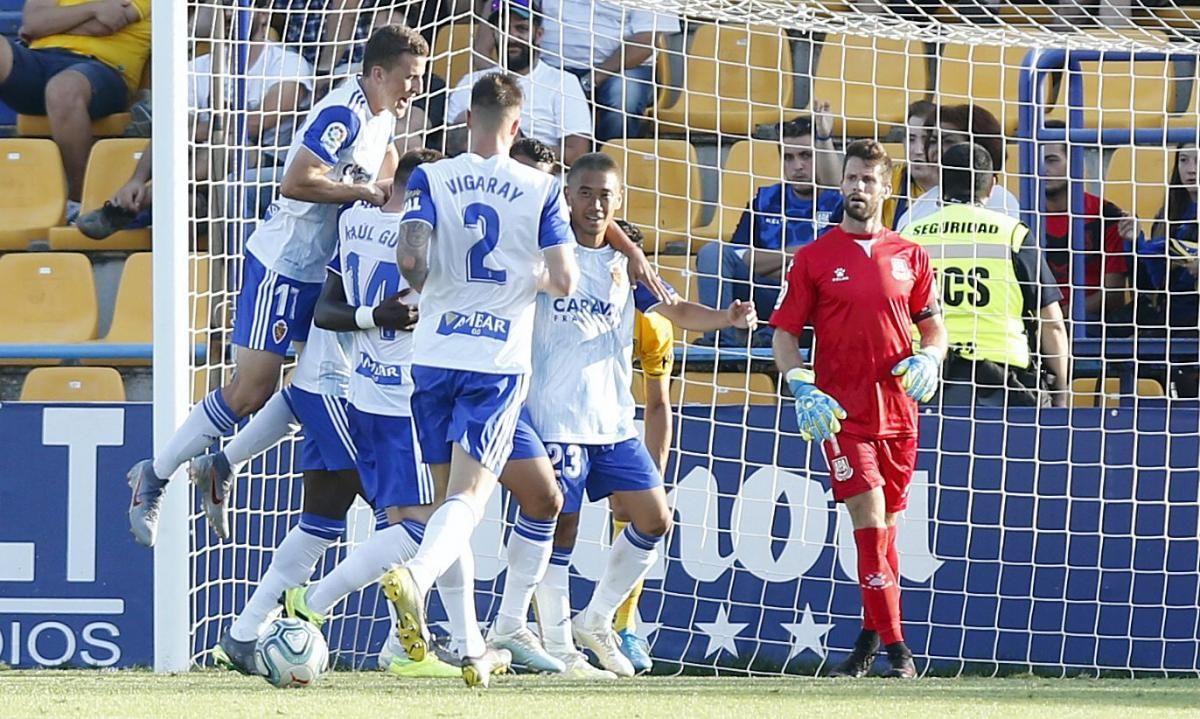 Partido entre el Real Zaragoza y el Alcorcón