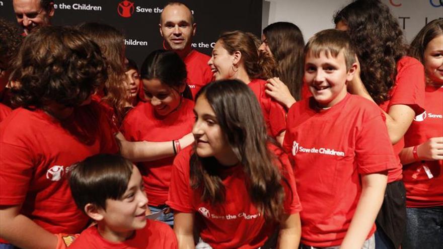 Iniesta combatirá el ‘bullying’ junto a Save the Children