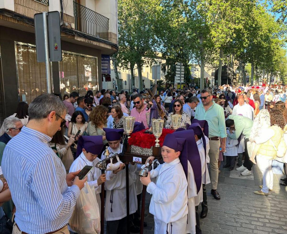 Los padres también vivieron la Semana Santa chiquita en Lucena.